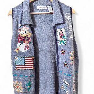 Grey Vintage 90s Snowman Winter Sweater Vest CottageCore